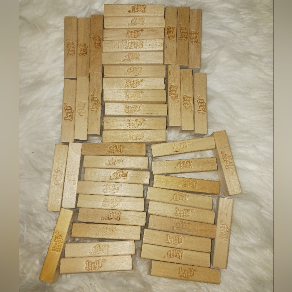 Jenga board game - Picture 4 of 5
